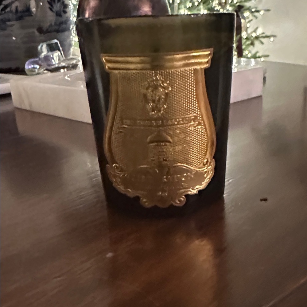 Trudon Petite size (70g) candle, burned once. Ernesto scent.
